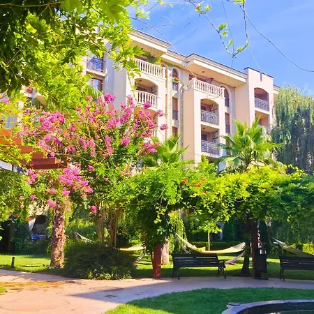 Attractive Studio-apartment In Sunny Cascadas Family Apartment *