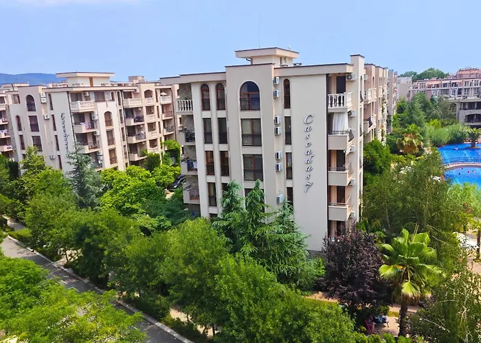 Апартаменты Attractive Studio-apartment In Sunny Cascadas Family