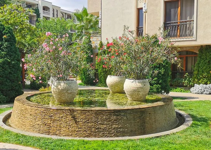 Апартаменты Attractive Studio-apartment In Sunny Cascadas Family Солнечный берег