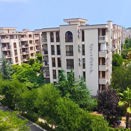 公寓 Attractive Studio-apartment In Sunny Cascadas Family