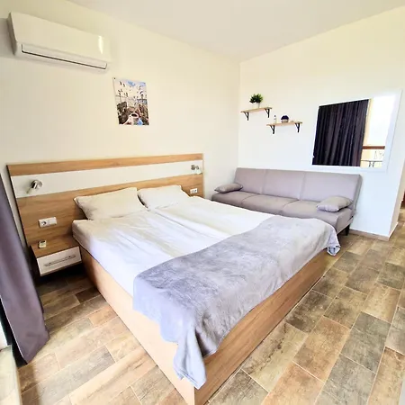 Attractive Studio-apartment In Sunny Cascadas Family Apartament *