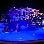 شقة Attractive Studio-apartment In Sunny Cascadas Family ساني بيتش