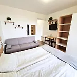 Attractive Studio-apartment In Sunny Cascadas Family شقة *