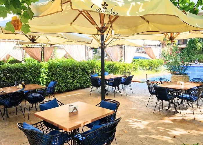 Daire Attractive Studio-apartment In Sunny Cascadas Family *