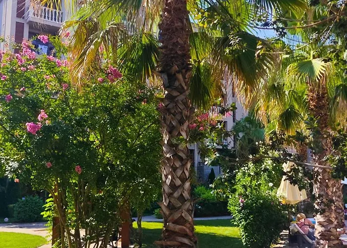 Apartamento Attractive Studio-apartment In Sunny Cascadas Family *